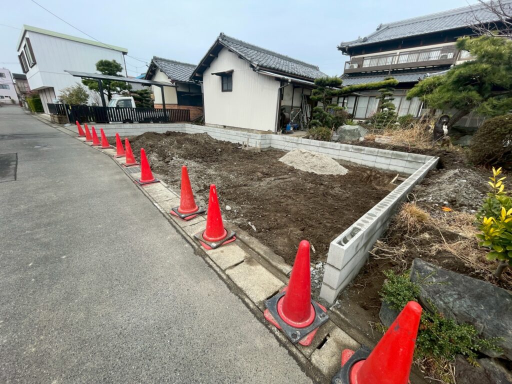愛知県 駐車場工事 北名古屋市 改修工事 新装工事 店舗新装工事 店舗改装 店舗デザイン 店舗設計 リフォーム リノベーション 内装工事
