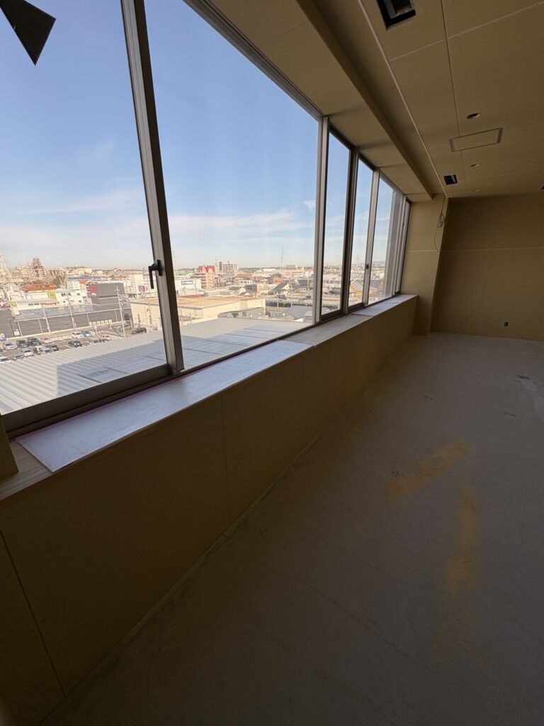 (有)アクロス 愛知県 岡崎市 改修工事 リフォーム 内装工事 新装工事 店舗新装工事 店舗改装 店舗デザイン 店舗設計