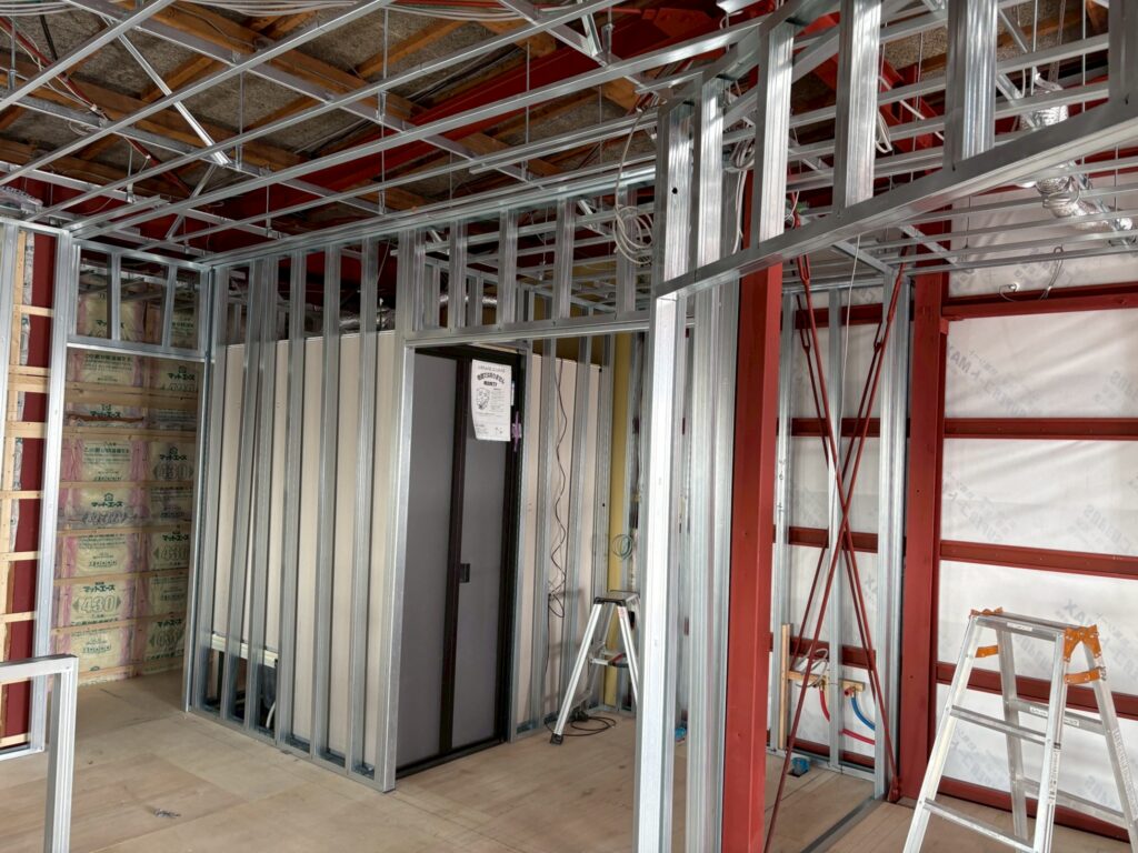 (有)アクロス 愛知県 岡崎市 改修工事 リフォーム 内装工事 新装工事 店舗新装工事 店舗改装 店舗デザイン 店舗設計