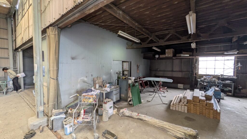 愛知県 豊田市 太陽自動車 ピット入替工事 改修工事 リフォーム 内装工事 新装工事 店舗新装工事 店舗改装 店舗デザイン 店舗設計
