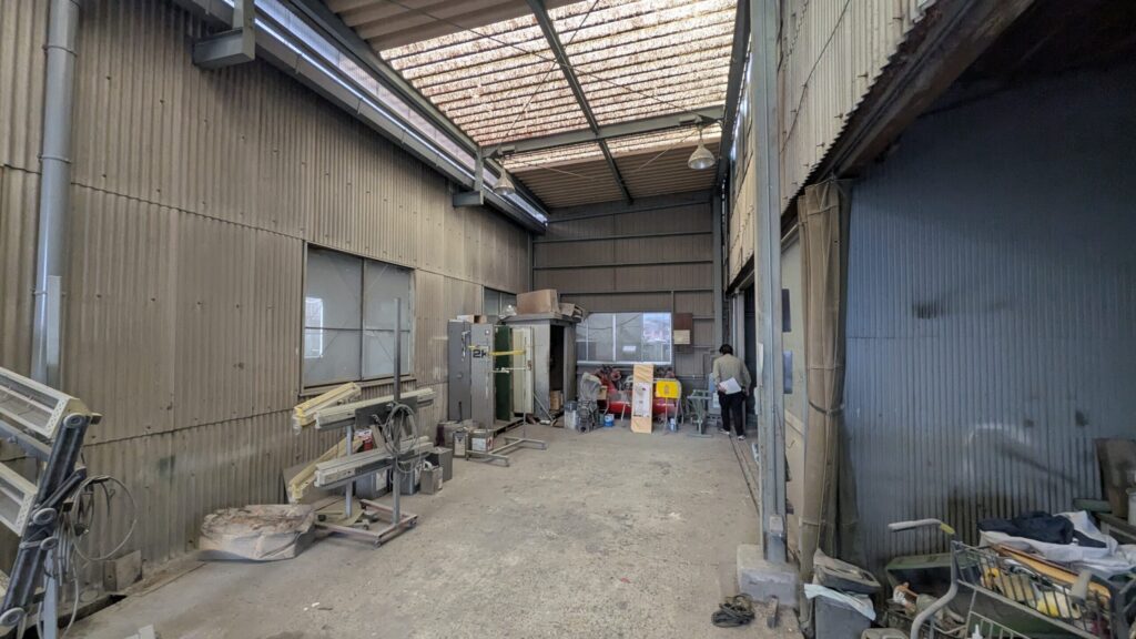 愛知県 豊田市 太陽自動車 ピット入替工事 改修工事 リフォーム 内装工事 新装工事 店舗新装工事 店舗改装 店舗デザイン 店舗設計